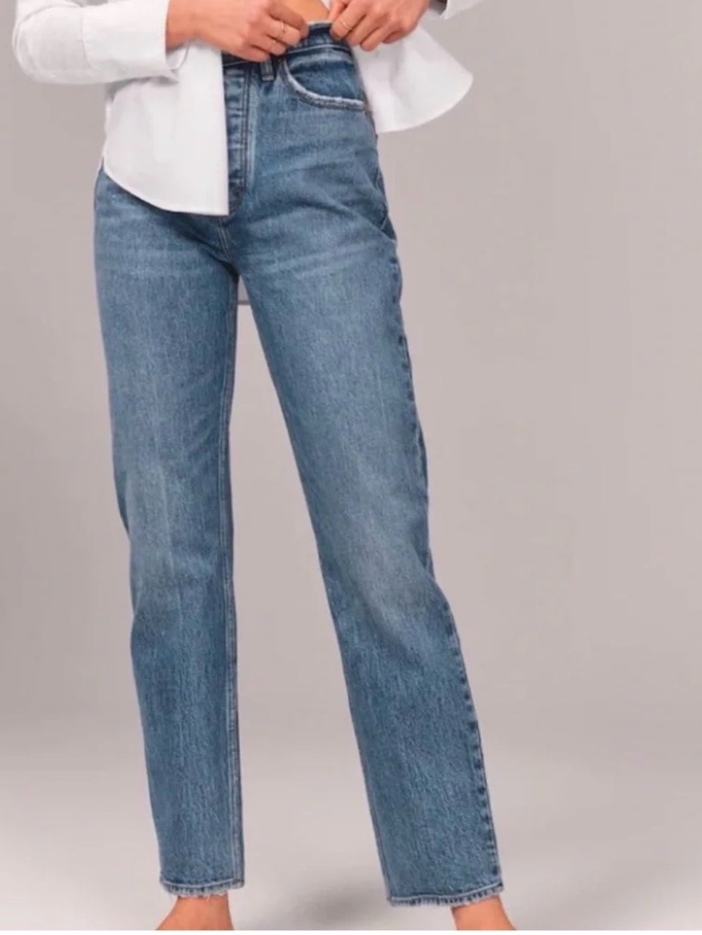 Abercrombie & Fitch Women's High Rise Jeans - Medium Wash